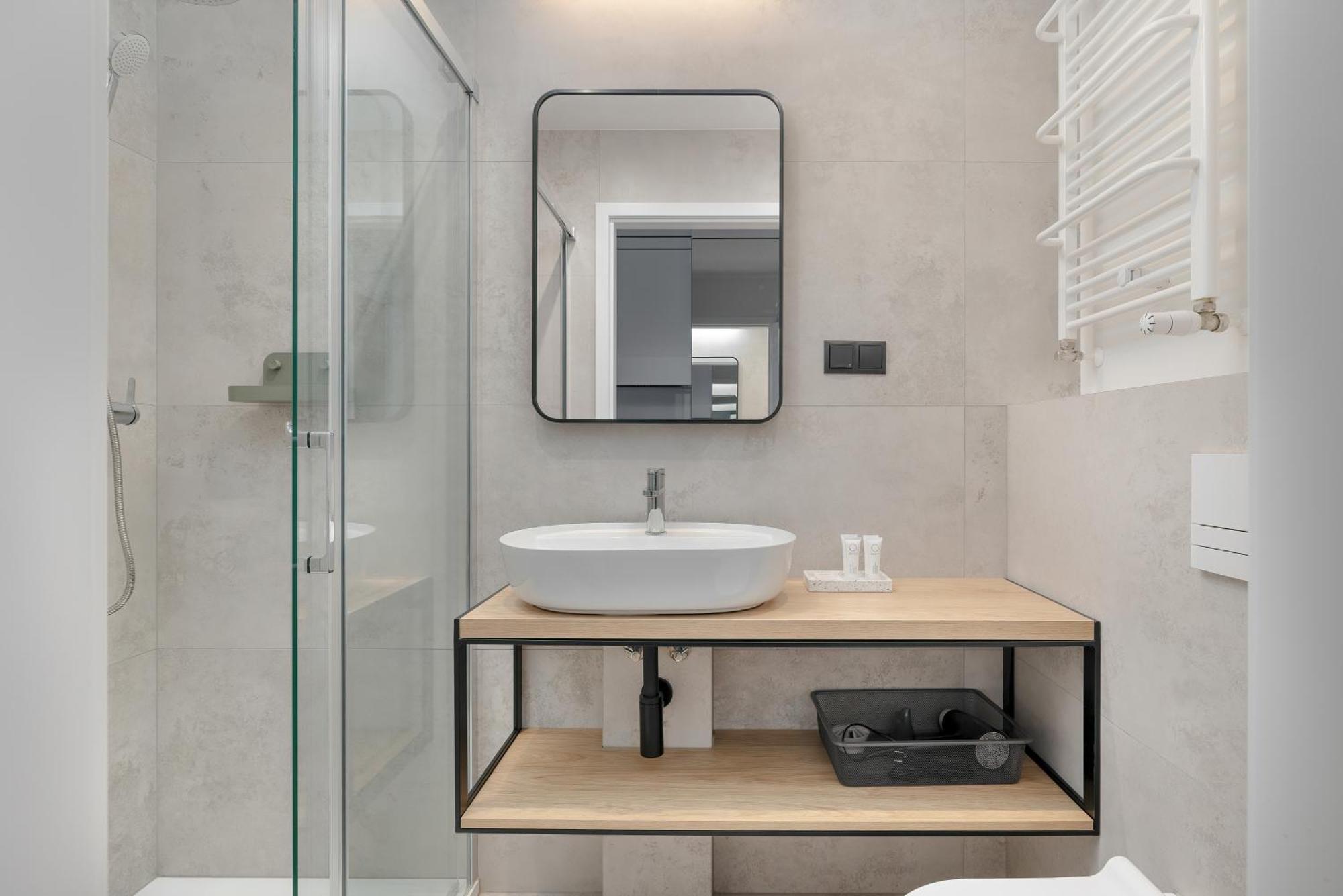 Modern In The Centre Of By Renters Apartment